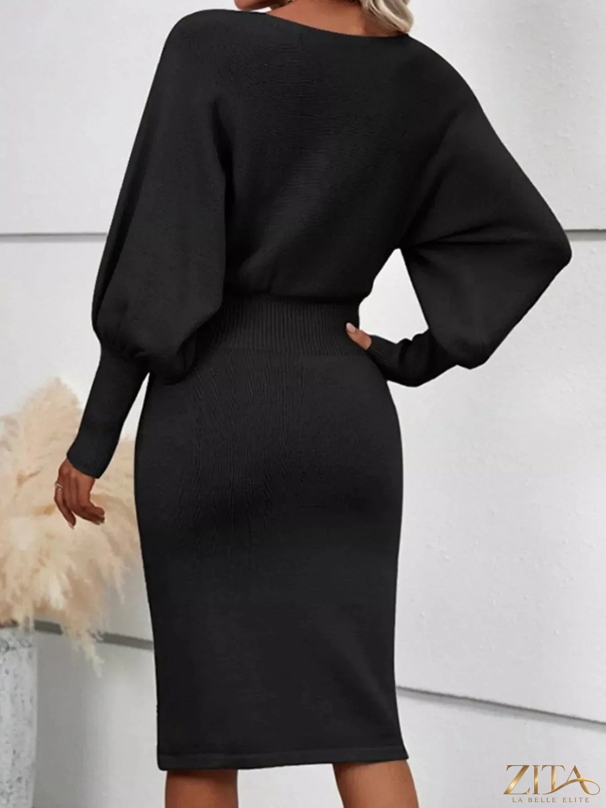 Zita La Belle Elite lantern sleeve bodycon sweater dress featuring fitted silhouette and stylish lantern sleeves, in a cozy knit fabric.