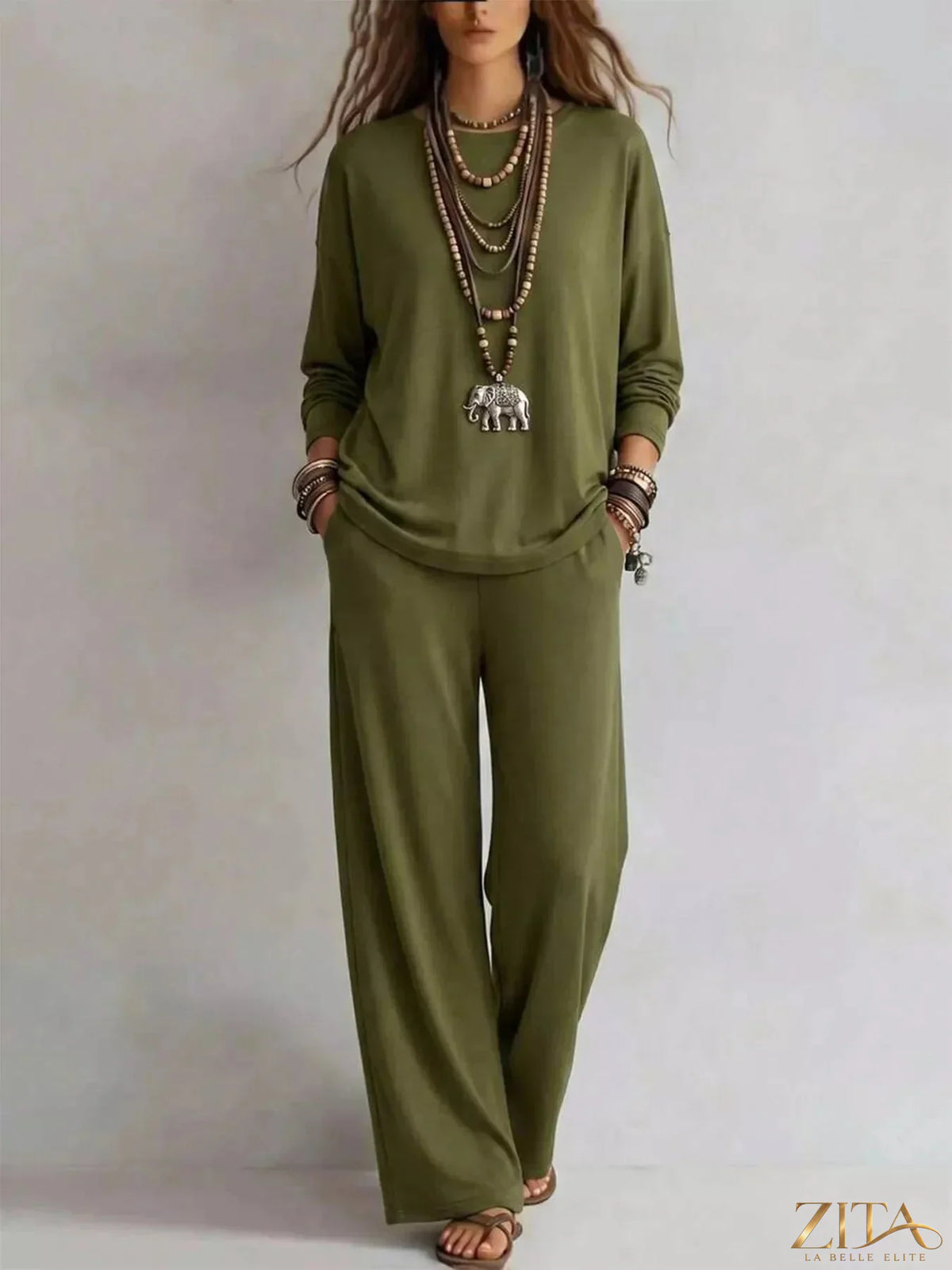 Zita La Belle Elite round neck T-shirt and wide-leg pants set, casual stylish outfit, light fabric, neutral color, front view.