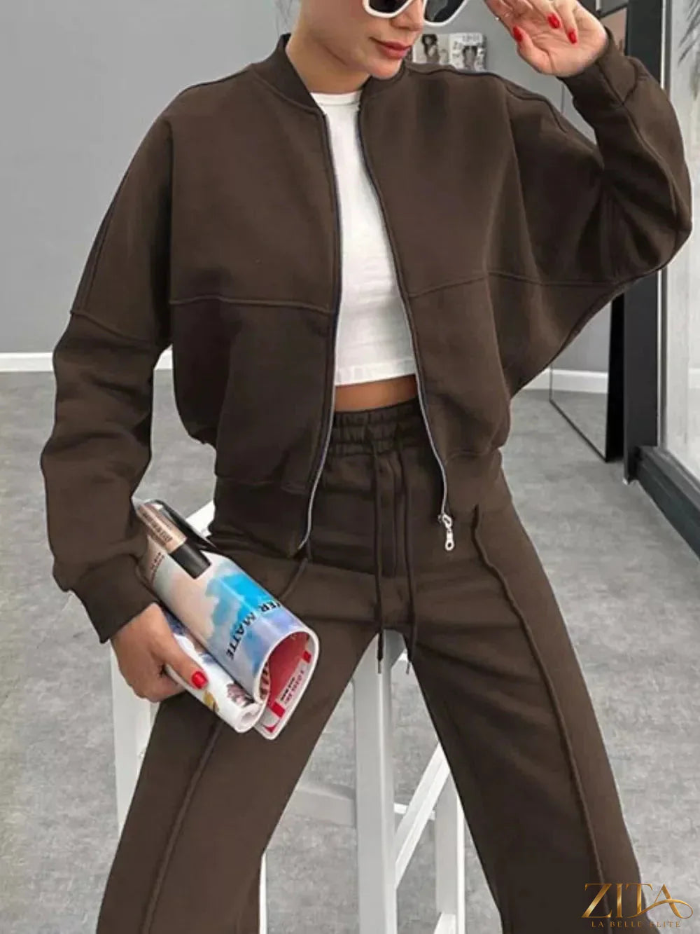Zita La Belle Elite baseball collar zip-up outerwear and drawstring pants set, featuring a sporty design and casual fit.
