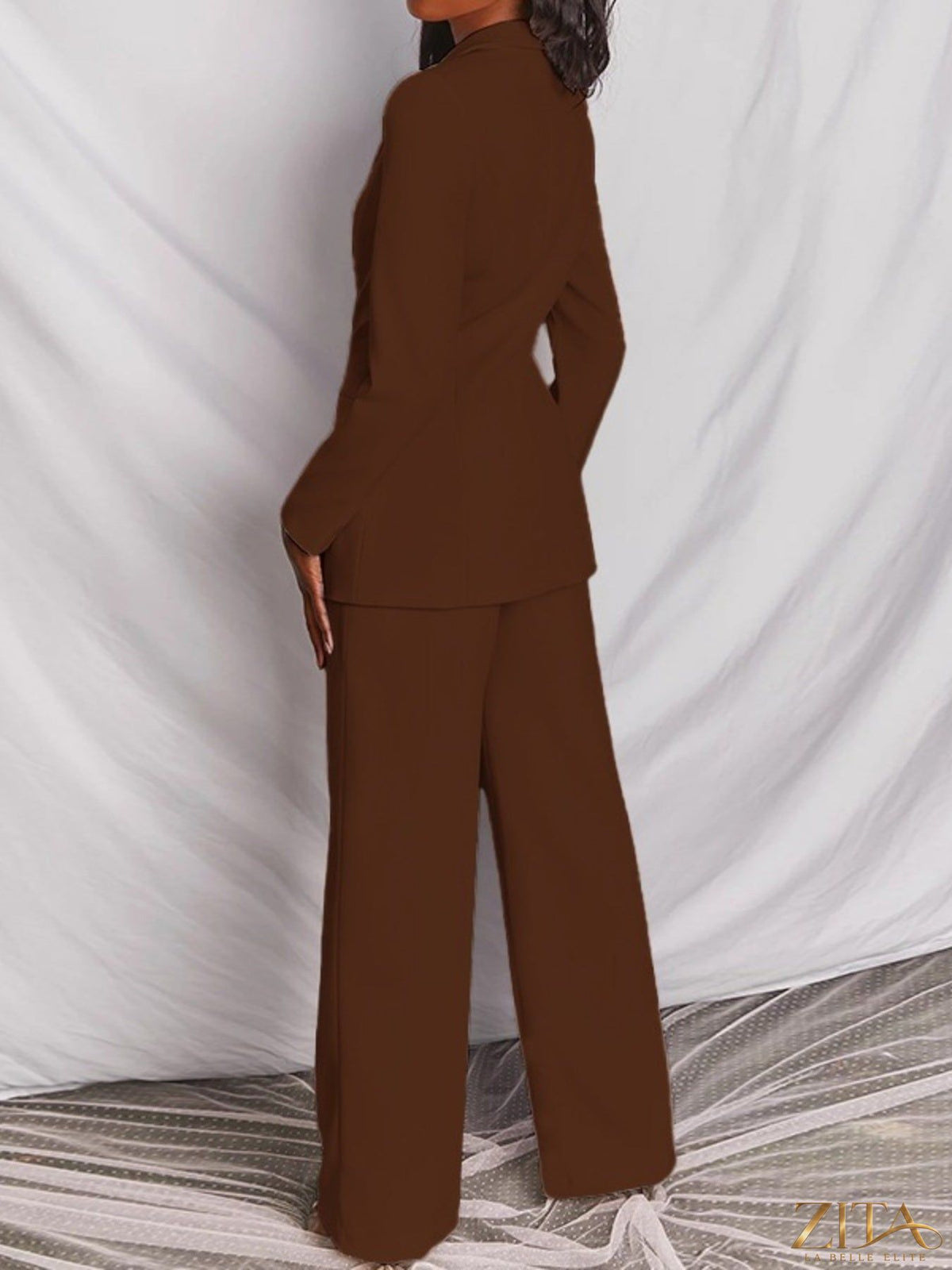 Plus size Zita La Belle Elite blazer and wide-leg pants set featuring a full size one-button blazer and matching wide-leg trousers.