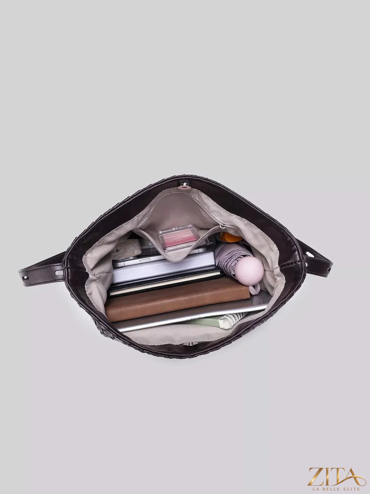 Zita La Belle Elite woven leather hobo shoulder bag with adjustable strap and spacious interior, stylish and crafted from high-quality leather.