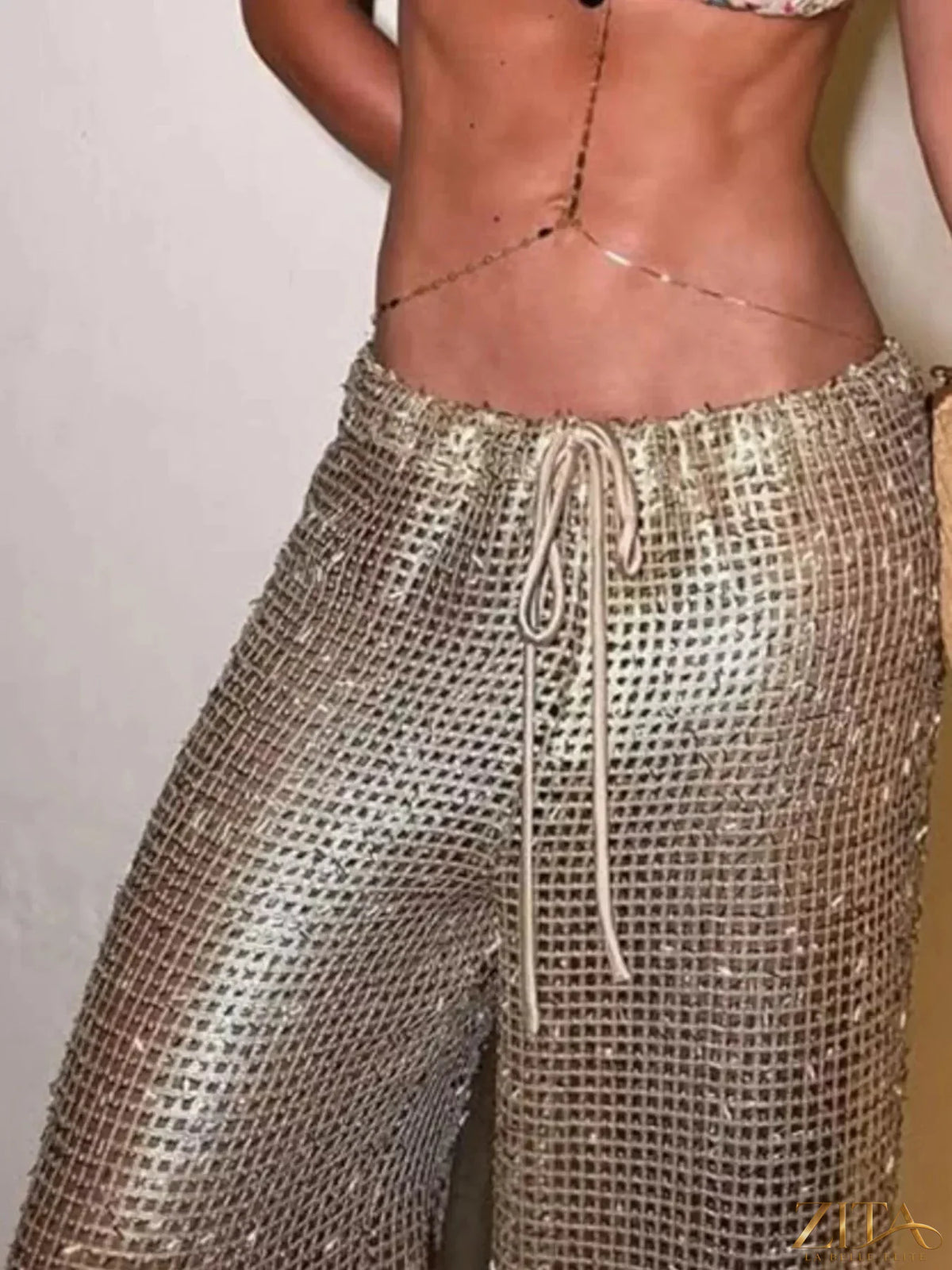 Zita La Belle Elite drawstring wide-leg pants in lightweight fabric, featuring relaxed fit and casual style.