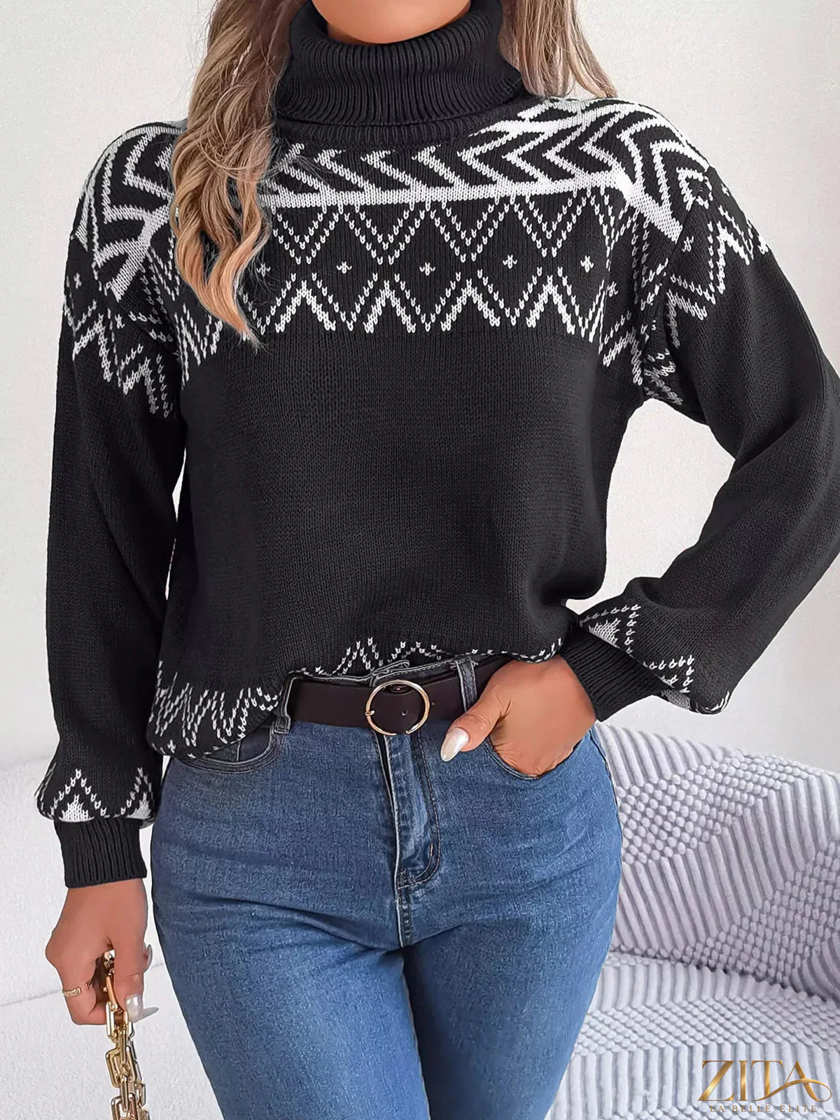 Zita La Belle Elite dropped shoulder turtleneck sweater in cozy knit fabric, featuring a relaxed fit and ribbed collar.