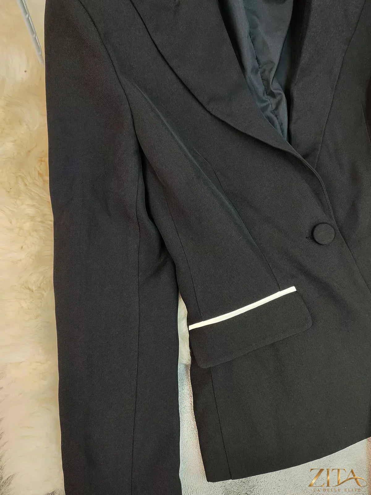 Zita La Belle Elite contrast trim blazer and wide-leg pants set, stylish tailored jacket with matching high-waisted trousers.