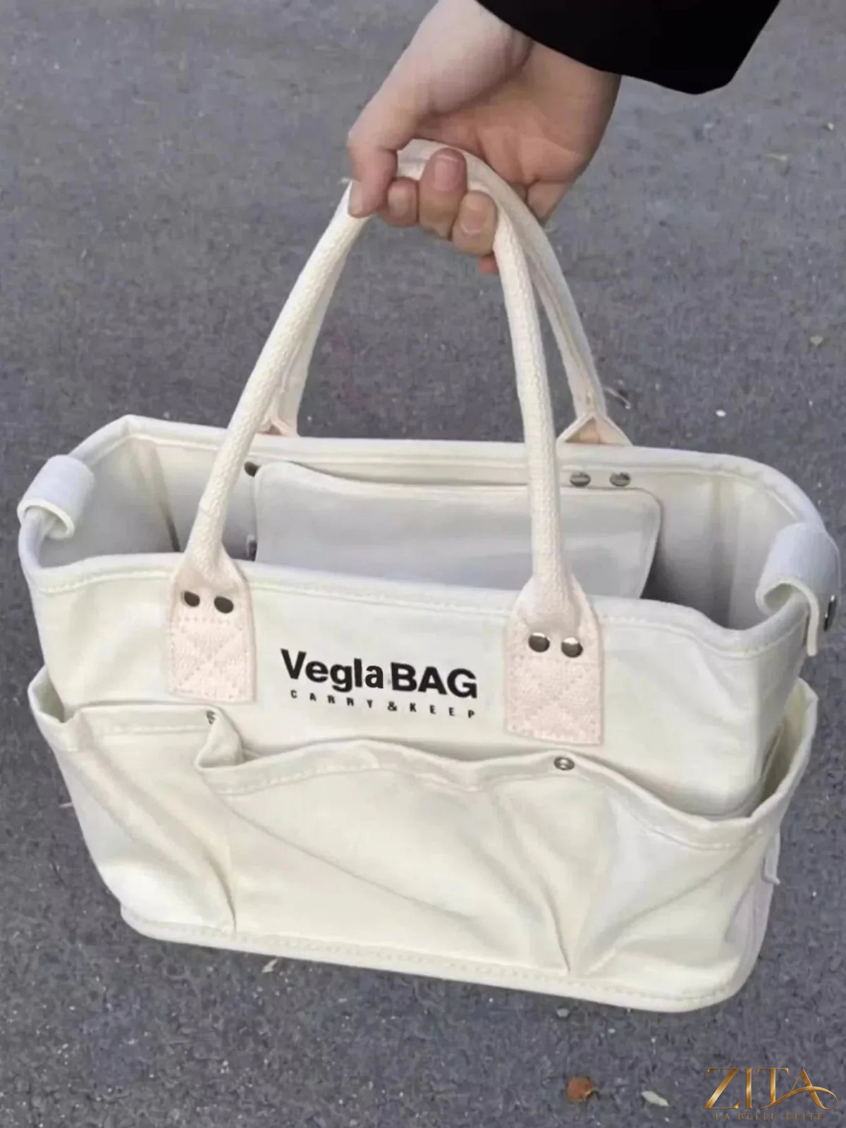 Zita La Belle Elite multi pockets canvas handbag with multiple compartments and adjustable straps, ideal for everyday use.