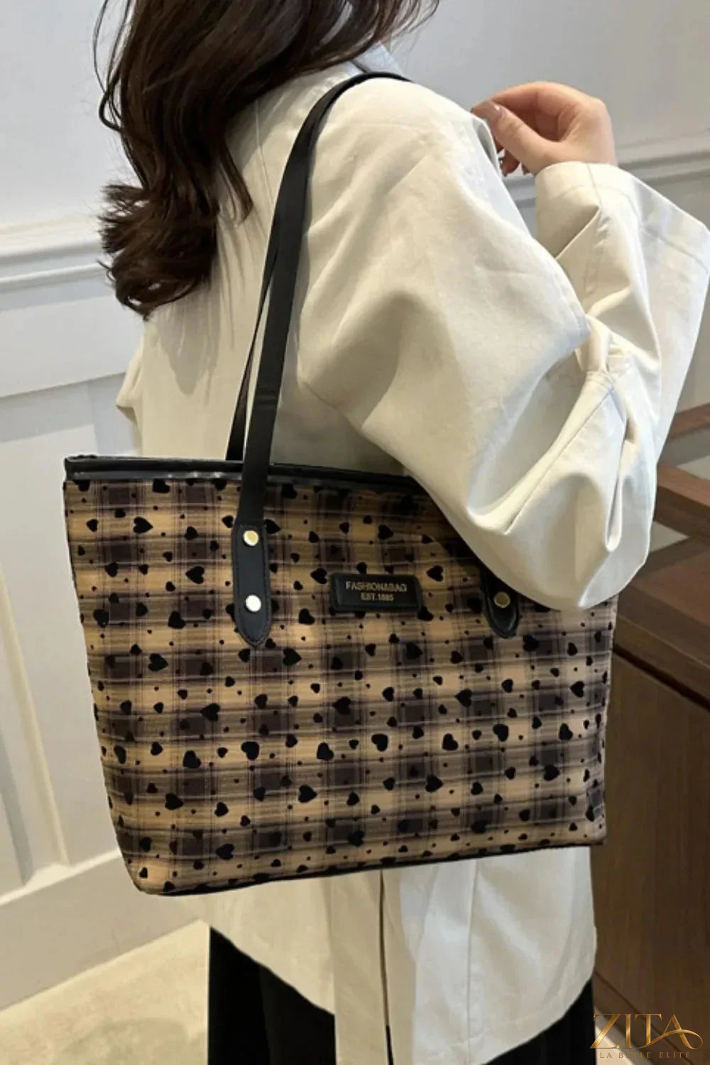 Heart plaid PU leather strap tote bag by Zita La Belle Elite featuring a stylish heart pattern and durable leather handles.